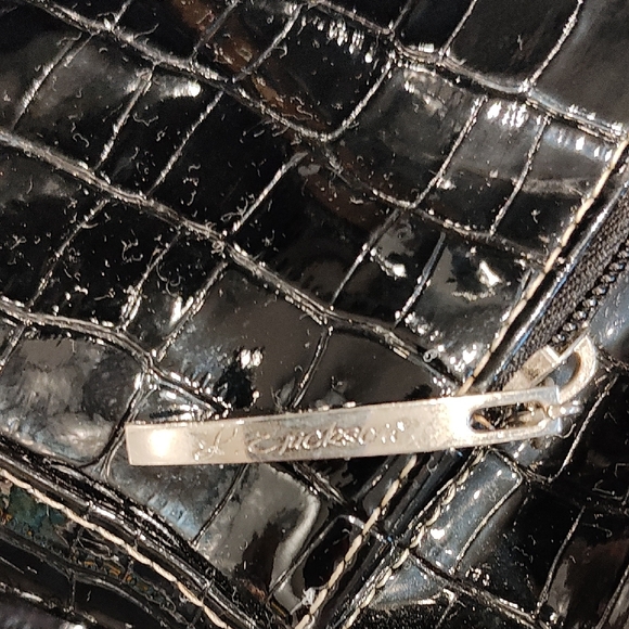 Black Crocodile-Embossed Briefcase - Picture 5 of 7